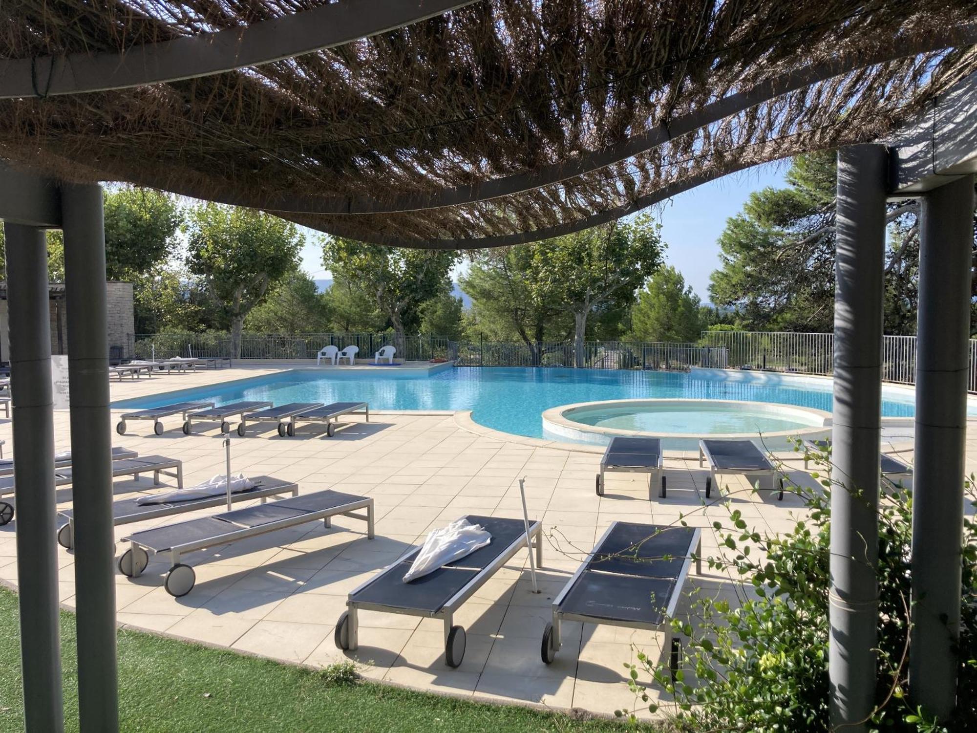 La Perle Du Golf -Magnifique Vue Clim Linge Golf Saumane 6P Piscine Tennis Exterior foto
